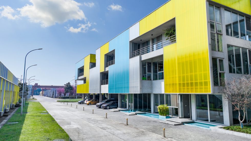 CORPORATE PROFILE HSC® High Sealed & Coupled